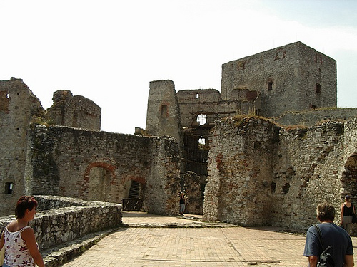 Замок Раби